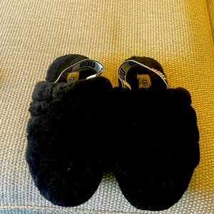 Ugg Black slippers Size 5 - used but good condition